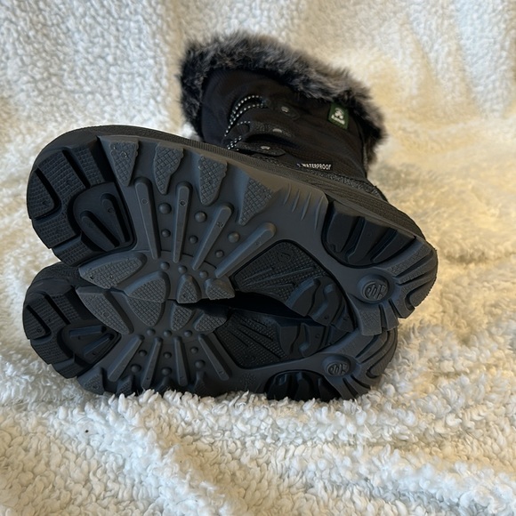 Youth Kamik snow boots - Picture 6 of 6